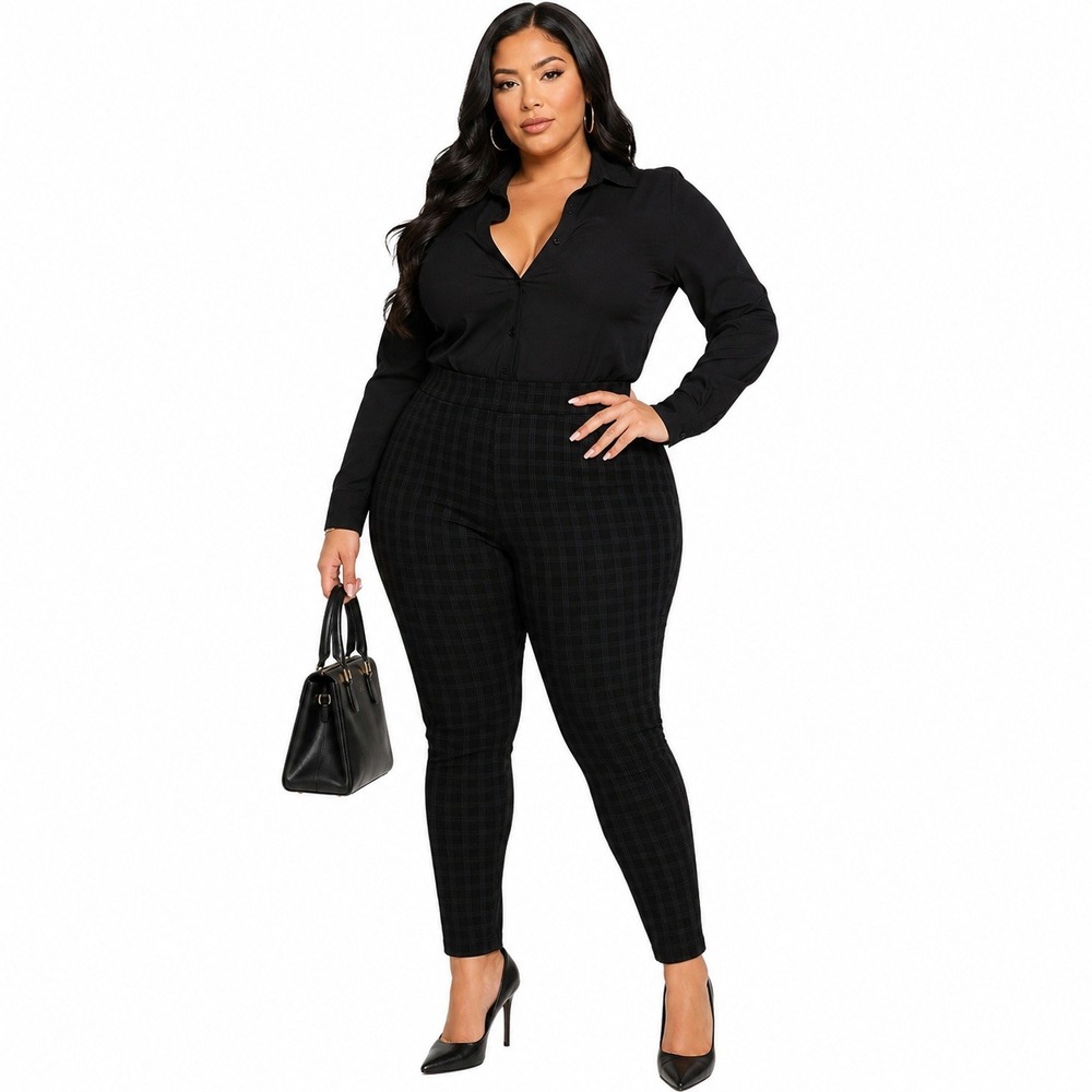 Maze Collection Womens 1X Black Plaid Pull On Stretch Dress Pants Trousers NWT